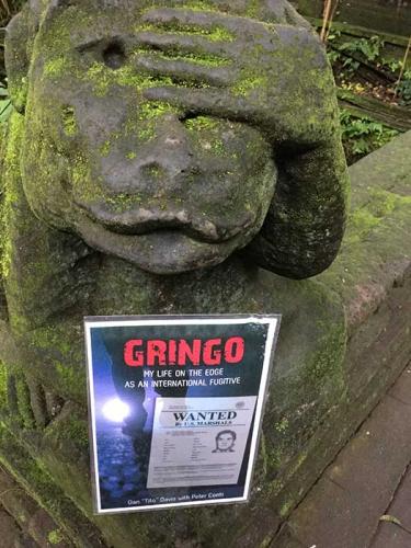 Ubud, Indonesia, monkey forest statue loves Gringo!